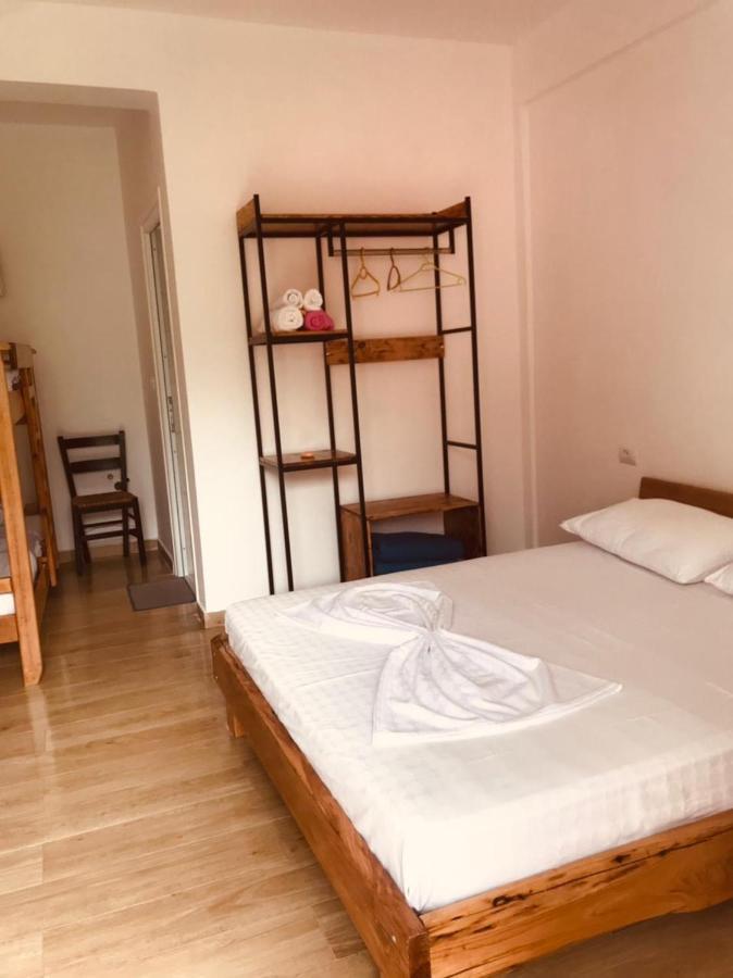 Tropikal Freskia Bunec Sarandë 外观 照片