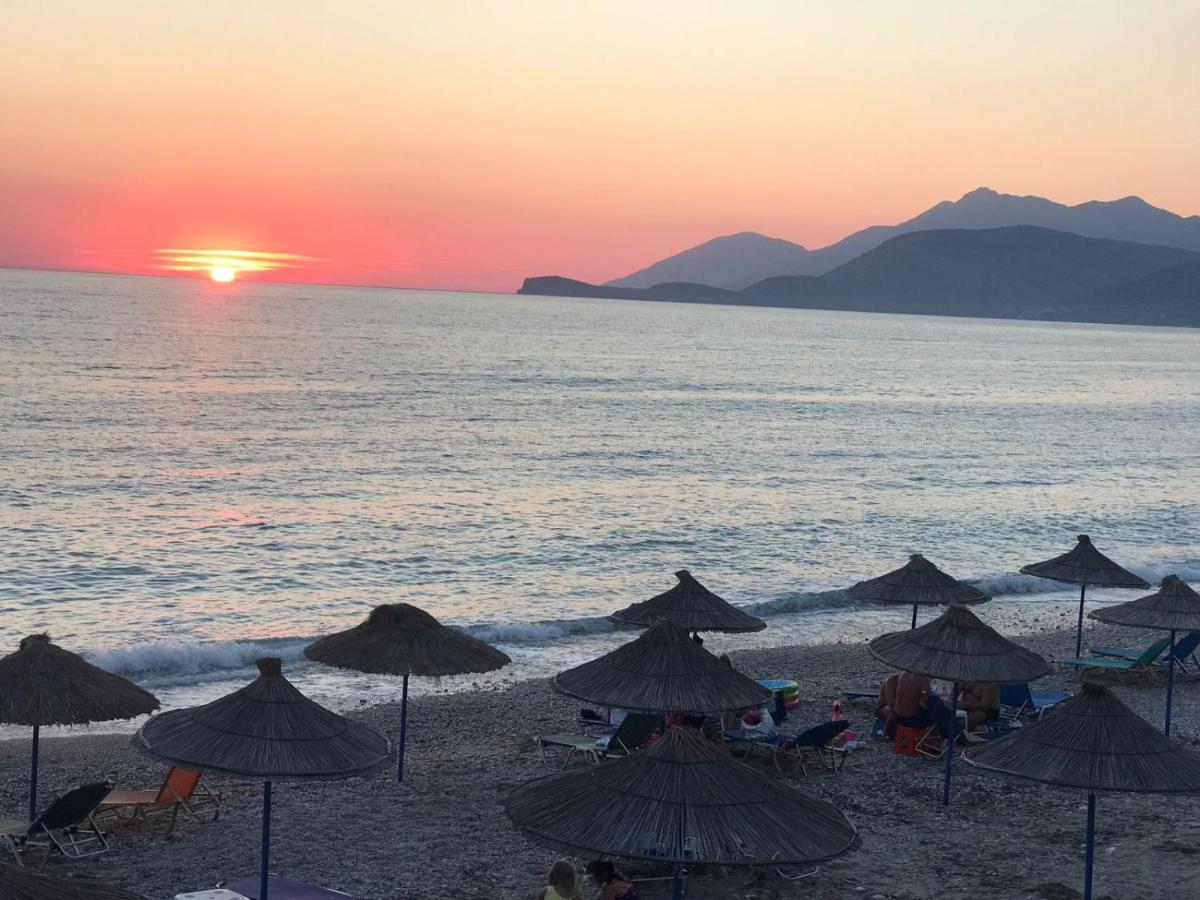 Tropikal Freskia Bunec Sarandë 外观 照片