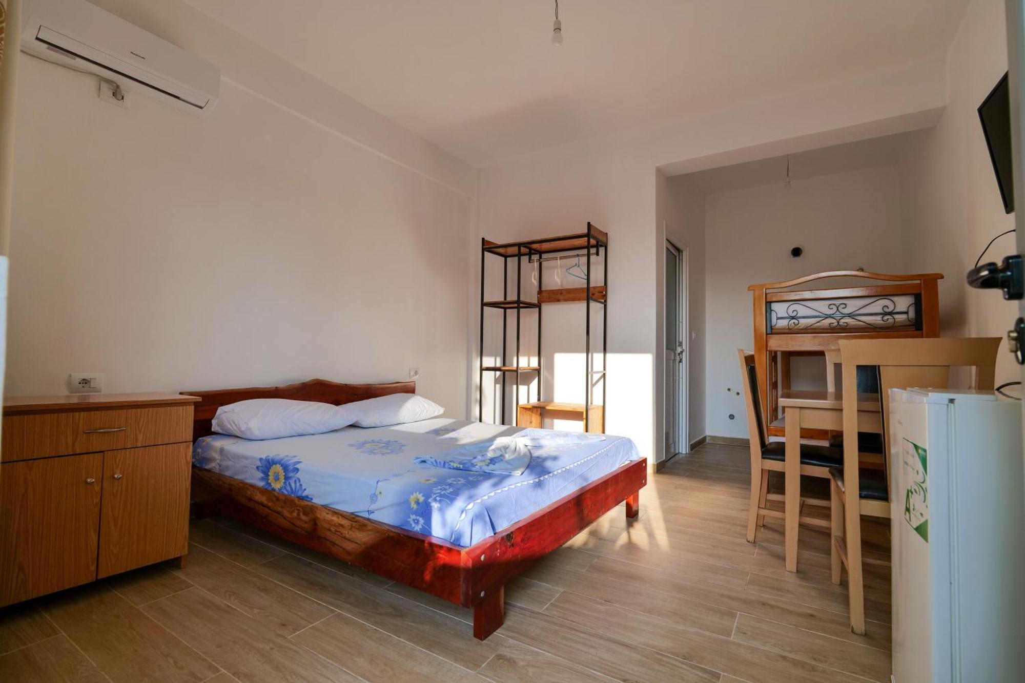 Tropikal Freskia Bunec Sarandë 外观 照片