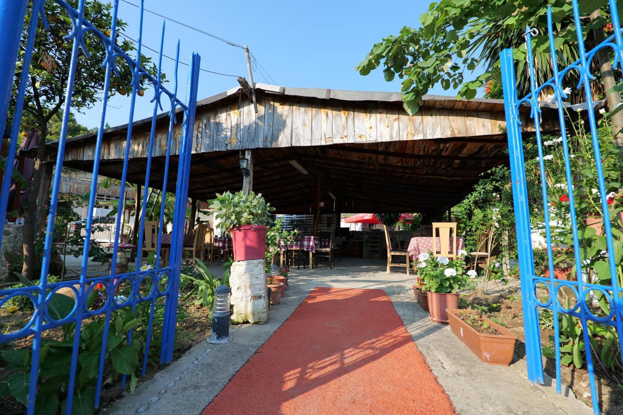 Tropikal Freskia Bunec Sarandë 外观 照片