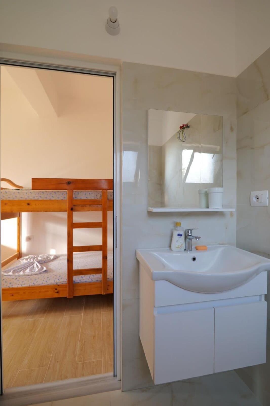 Tropikal Freskia Bunec Sarandë 外观 照片