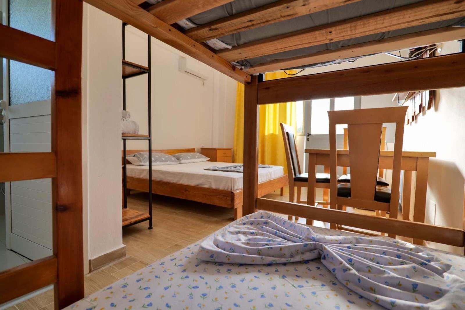 Tropikal Freskia Bunec Sarandë 外观 照片